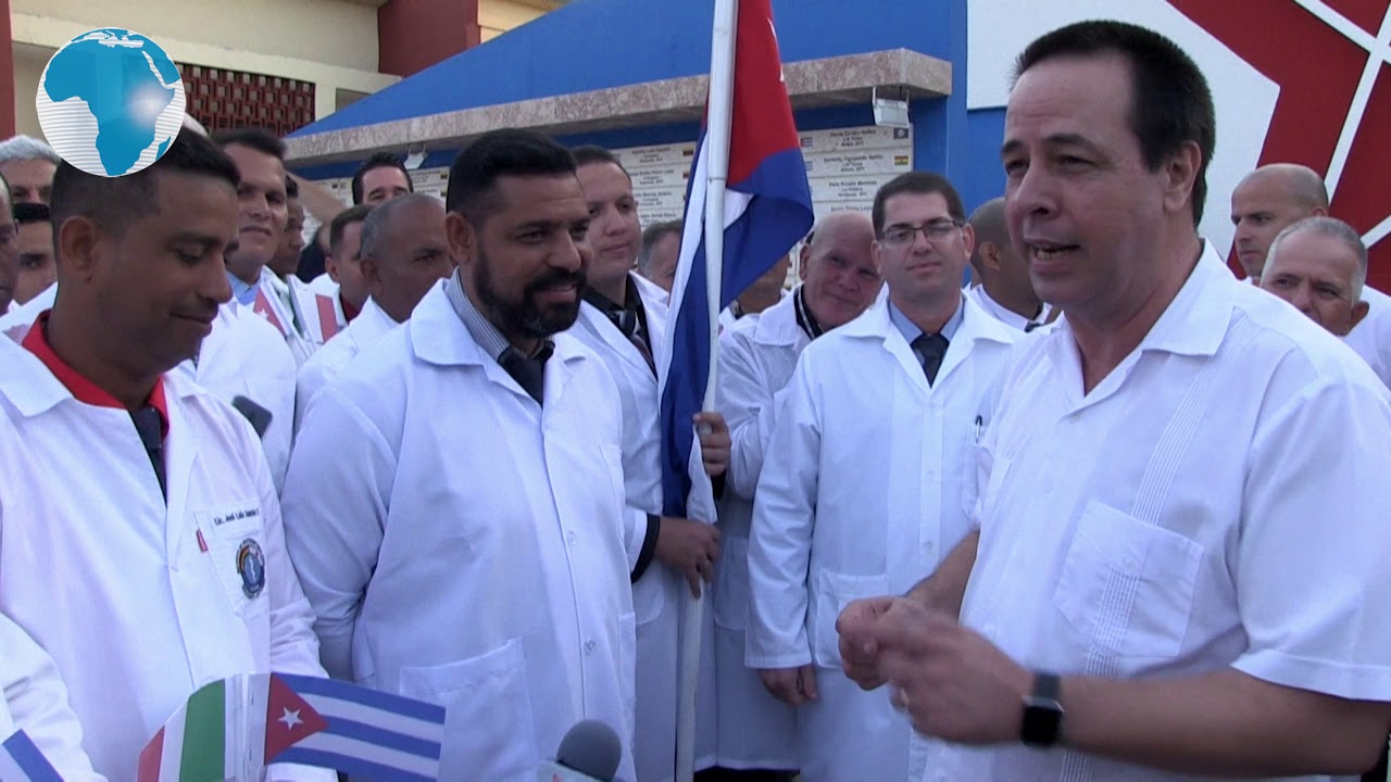 Мала и сиромашна Куба послала екипу лекара да помогну Италији у борби са корона вирусом (видео)