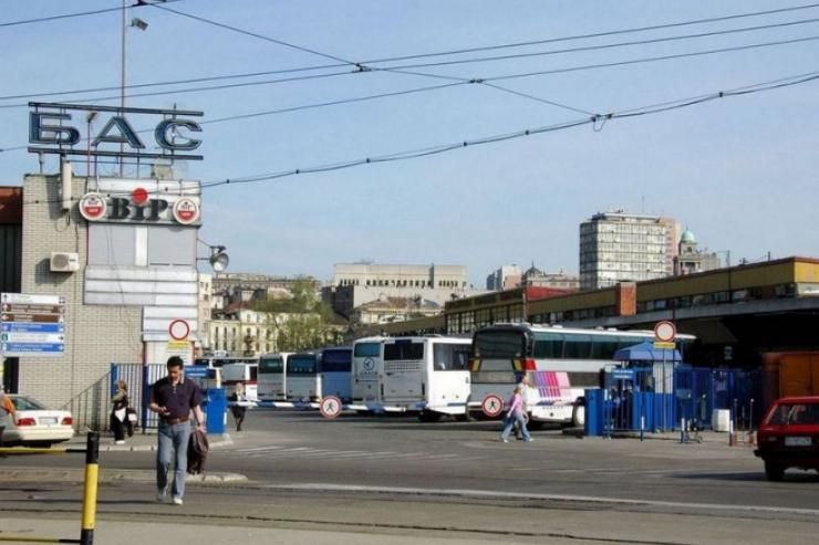 Са главне београдске аутобуске станице 470 полазака мање