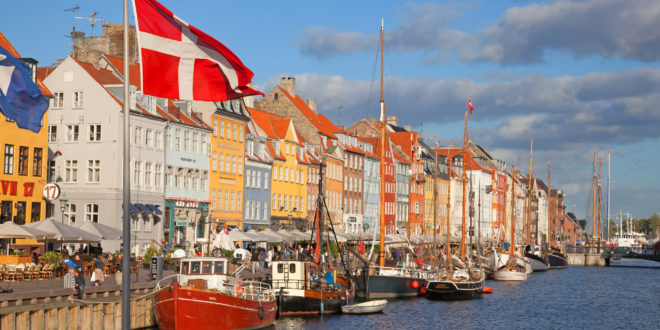 Данска укинула све рестриктивне мере уведене због корона вируса
