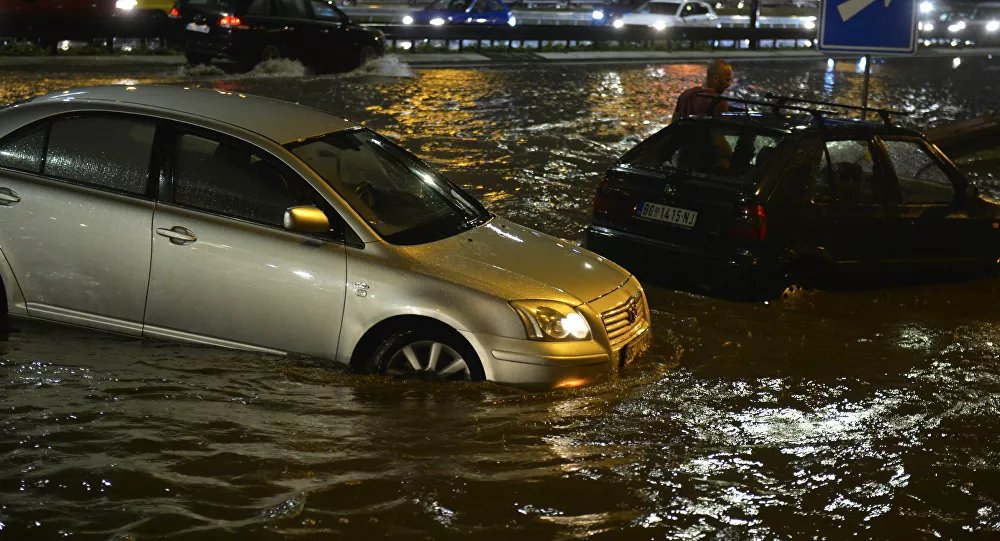 Србији прете поплаве, уведена дежурства на терену