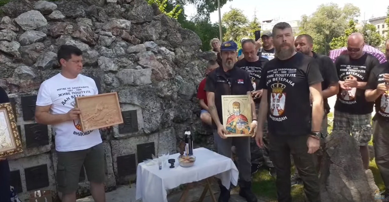РЕЖИМ НЕ МАРИ ЗА ВАПАЈ СРПСКИХ ЈУНАКА: Протест ратних ветерана у центру Београда (видео)