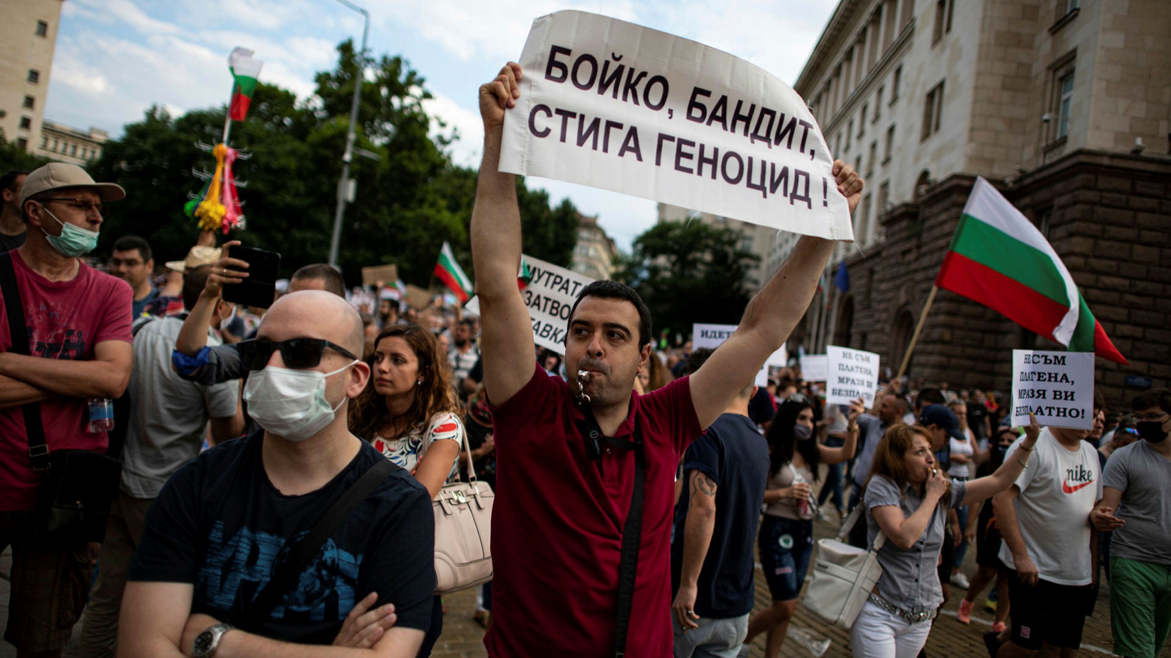 Највећи протести у Бугарској од 2013: Доста нам је корупције (видео)