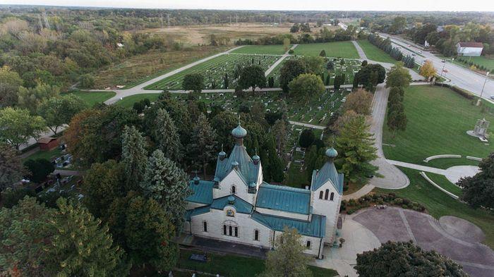 У манастиру недалеко од Чикага почивају мошти чак три српска светитеља (фото, видео)
