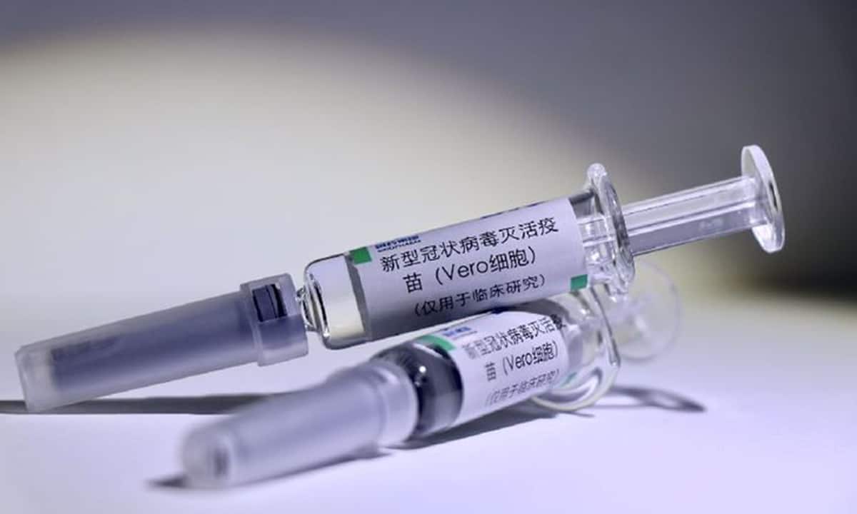НАПРЕДНИ ФАШИСТИ пристали да се на српском народу врши испитивање кинеске вакцине