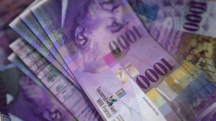 Швајцарска: Женева уводи минималну зараду – 4.086 франака