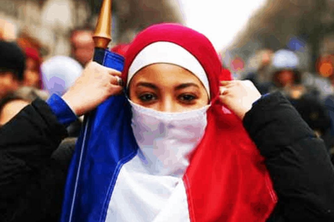 Француска: Рађање исламске нације