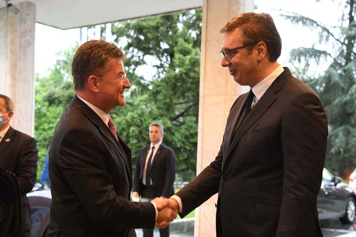 Бизговчина преговара осам година и понуда коју ће Србија добити је да је признају шиптарске нарко и терористичке банде