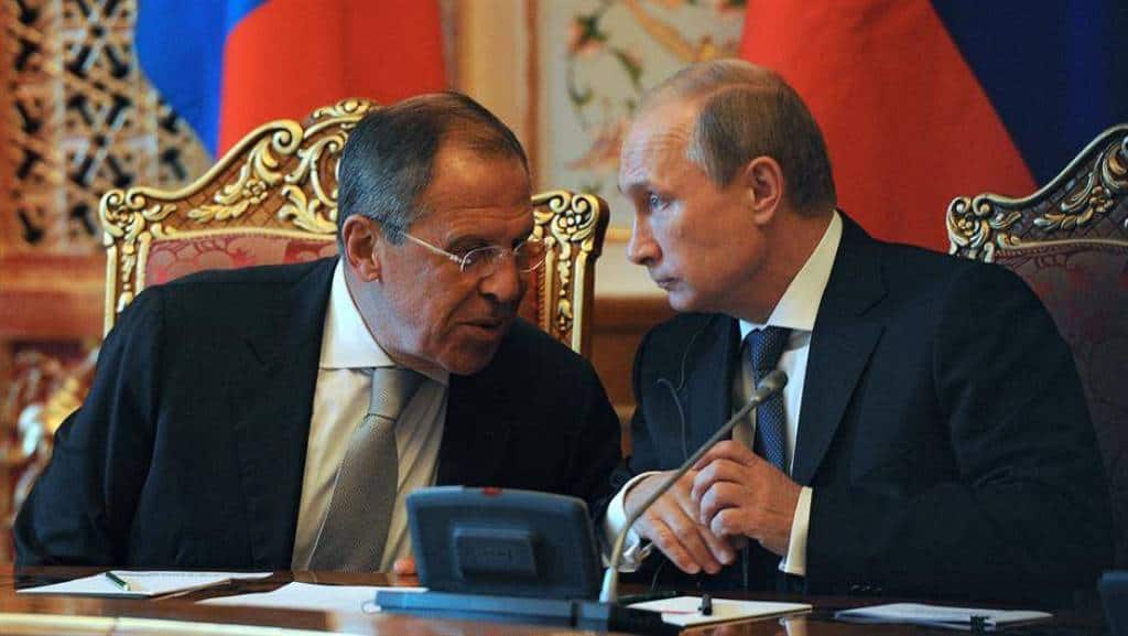 Путину и Лаврову из Москве посаветовано да руска дипломатија мање буде `биљојед`