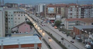 Оружани сукоб полиције и грађана у Kосову Пољу, има повређених