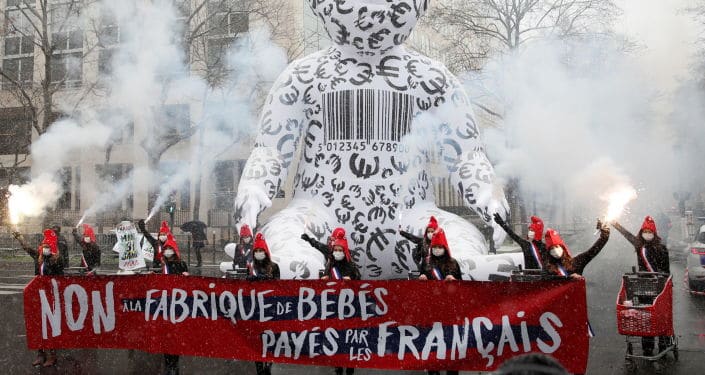 Масивни протести у Паризу уочи усвајања Закона о биоетици (видео)