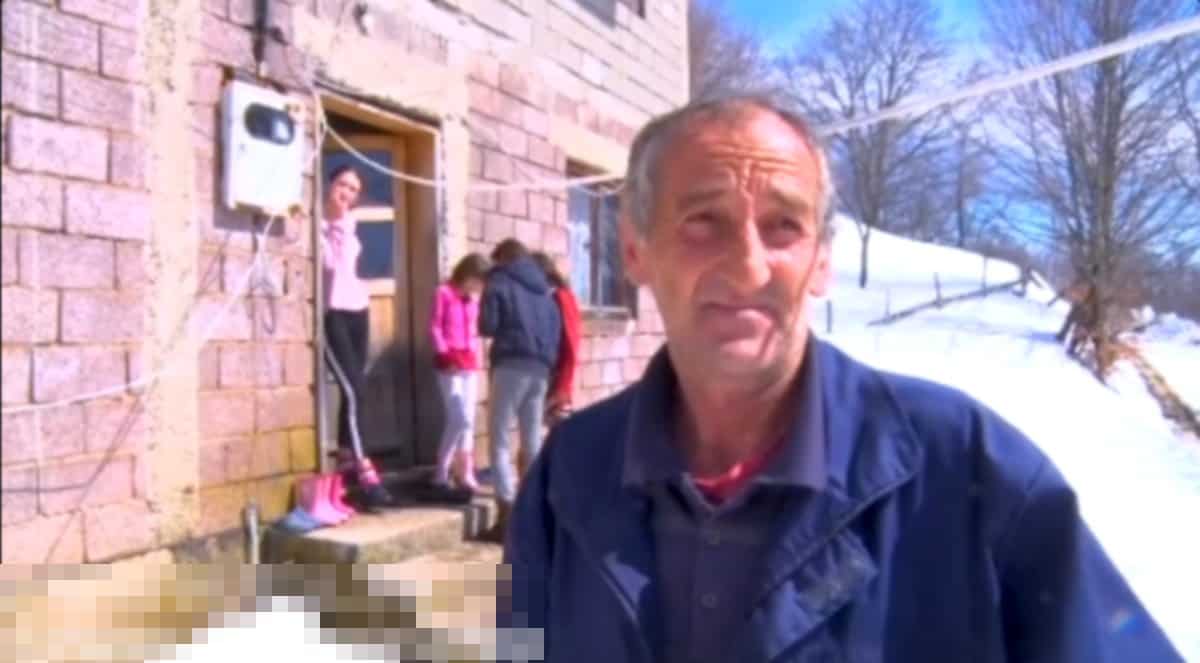 Голијска села не затрпава само снег већ и други проблеми стежу (видео)