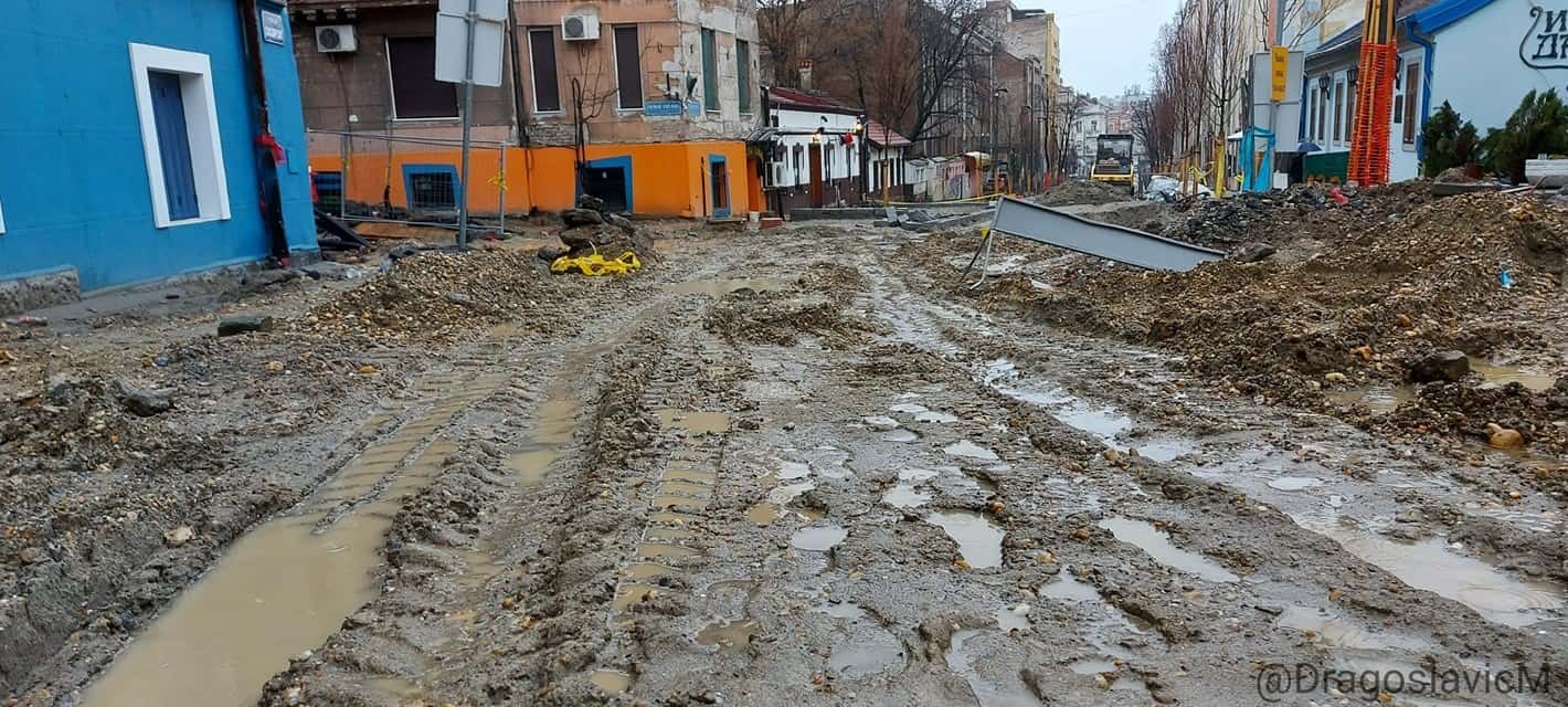 Београд: Погледајте шта је гаулајтер Горан Весић направио од Скадарлије (фото)