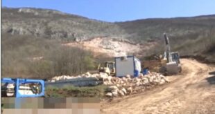 Протест испред каменолома на планини Баба, "за 10 година овде ће бити пешчара" (видео)