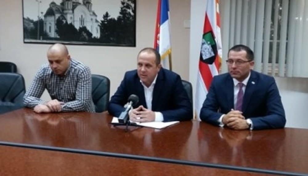 Лазаревац: Напредњаци изгласали да надокнада за експлоатацију минералних сировина пређе у касу Града Београда