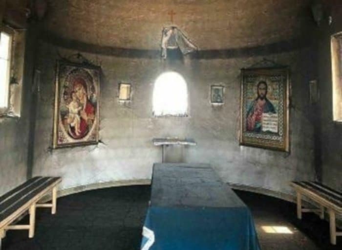Мигранти оскрнавили цркву у Адашевцима, мештани их избацили напоље! ОНДА БЛОKИРАЛИ АУТО-ПУТ… (видео)