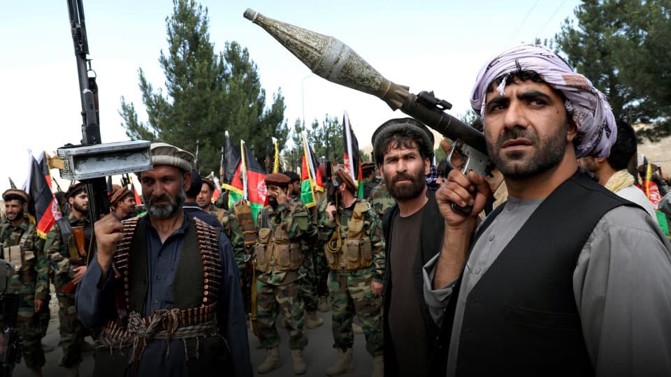 Кабул: Након дводеценијског ангажовања, Британци се повлаче, војска Авганистана бежи пред талибанима
