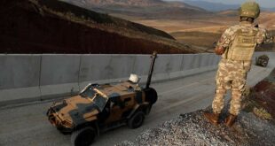 Чавушоглу: Турска неће отворити прихватни центар за Авганистанце