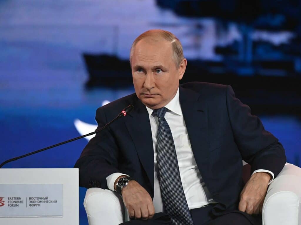 Где је нестао Путин