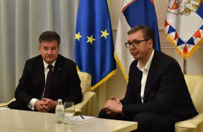 ФИЈАСКО ПОЛИТИКЕ ЕУ ПАГАНИЈЕ: Бриселски дијалог управо је изгубио сваки смисао