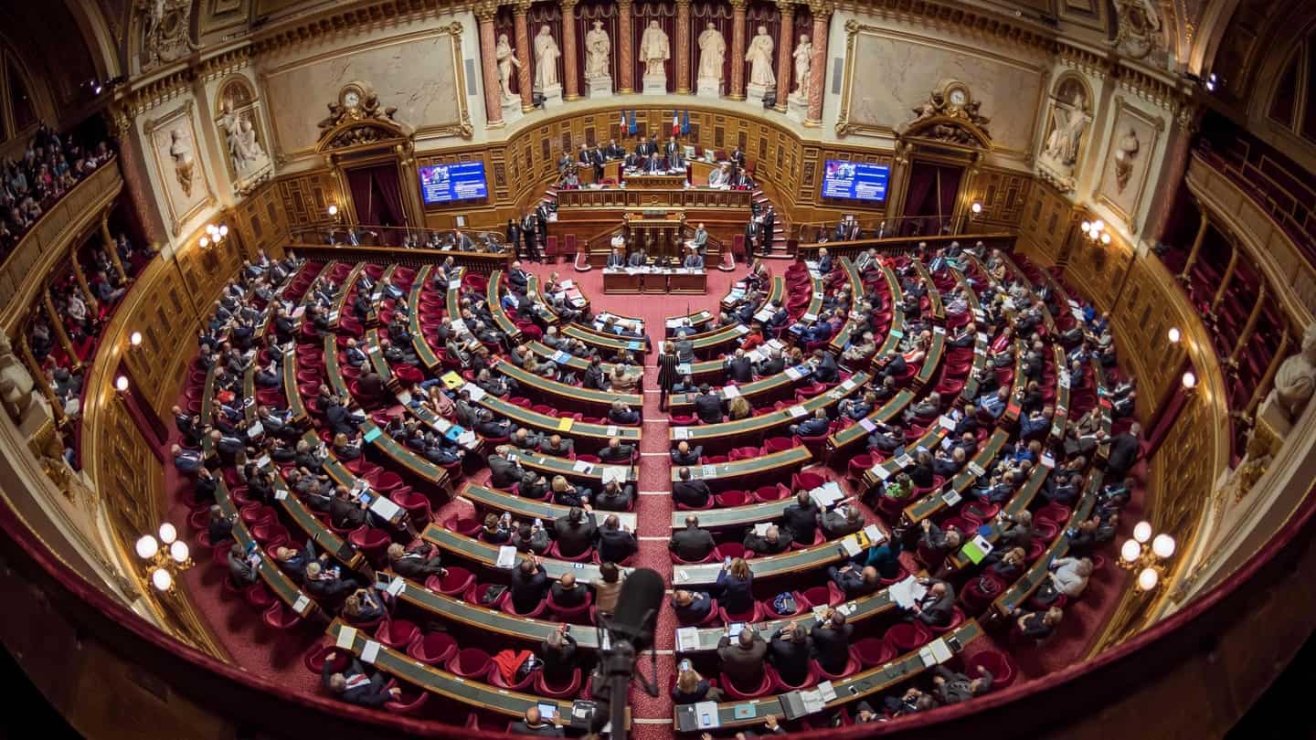 Француски Сенат одбио да продужи важење ковид пропусница до 31. јула 2022. године