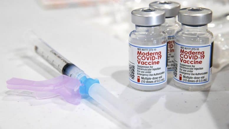 И Данска стопира примену Модернине вакцине за млађе