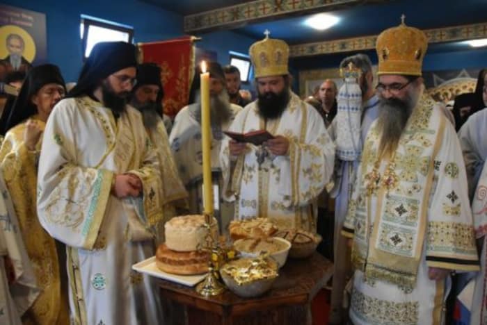 У манастиру Светог Харитона Косовског у Сурдуку свечано прослављена храмовна слава
