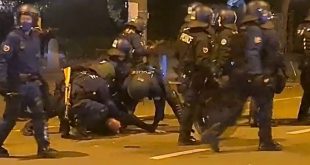 Швајцарскa: Сузавац, водени топ и гумени меци на протесту против ковид пропусница (видео)