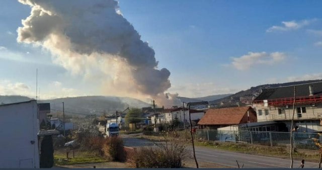 Страшне сцене масовних пожара у Турској – Број мртвих расте, туристи беже чамцима (видео)