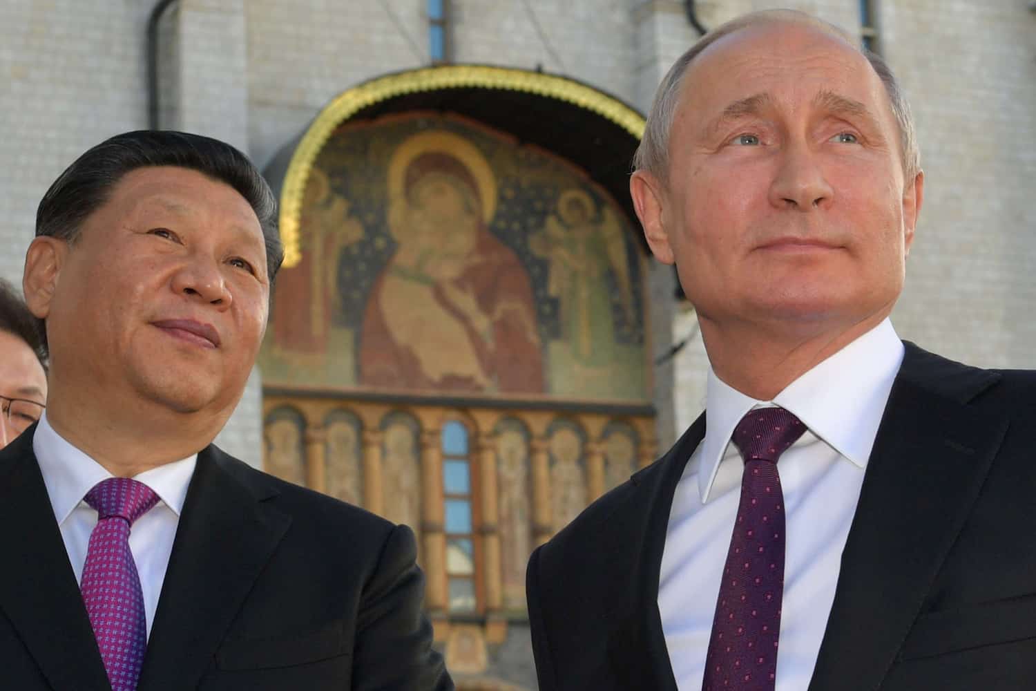 Русија и Kина пред стварањем формалног савеза?