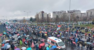 Народ масовно на улицама, блокиран ауто-пут, Вучићу марш у затвор, Рио Тинто марш из Србије! (видео)