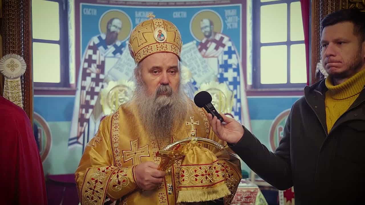 ДОСТОЈАН! Епископ Фотије О НАМЕТАЊУ "ДИГИТАЛНОГ ЛОГОРА" (видео)