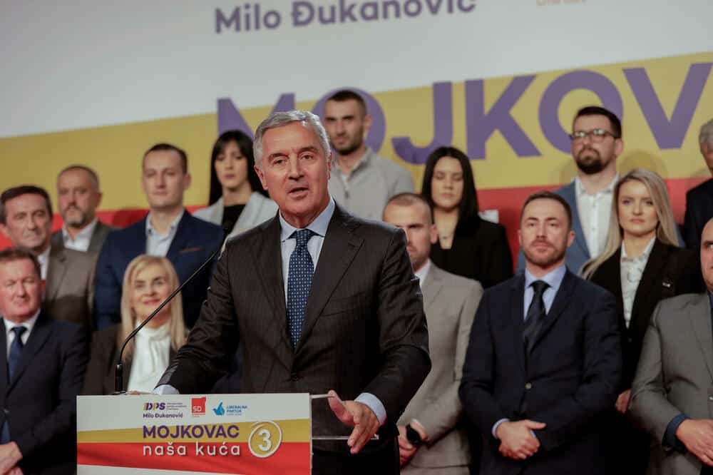 Мило Ђукановић завршио политичку каријеру губитком на локалним изборима у Мојковцу и Цетињу