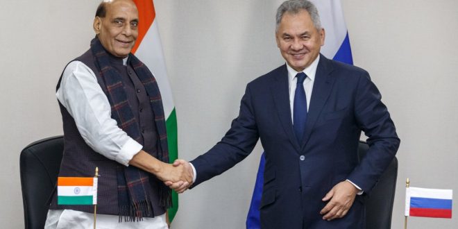 Русија и Индија закључиле споразум о војно-техничкој сарадњи до 2030.