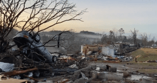 САД: Најмање 83 особе страдале у налету разорног торнада у пет савезних држава