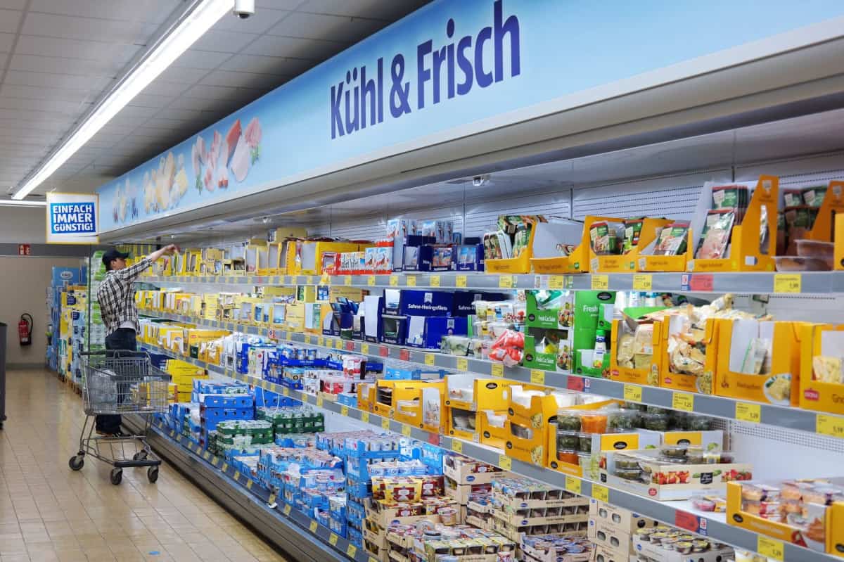 НЕМАЧКА Цене производа у супермаркетима скупље и до 30%, а наредних недеља ће бити горе