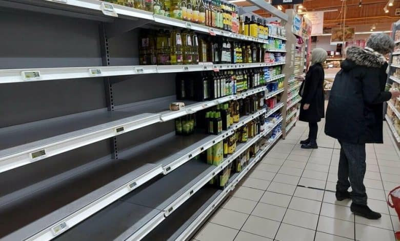 Француска почиње да дели бонове за храну због “економско-енергетске кризе”