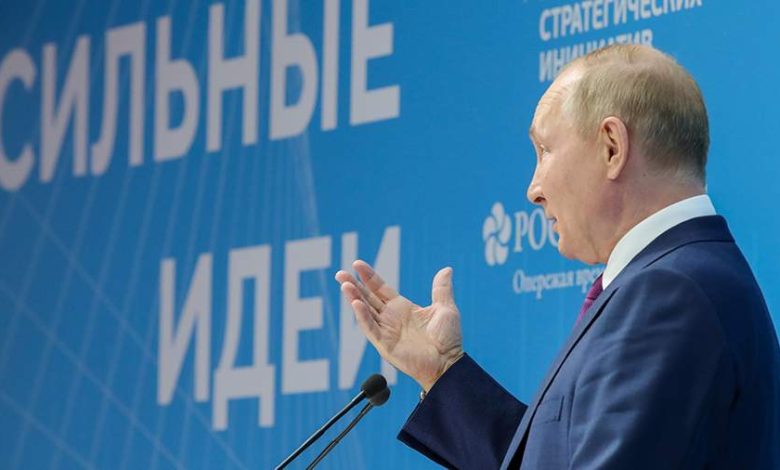 Путин: Долази нова ера у светској историји – динамично ће се развијати само суверене земље