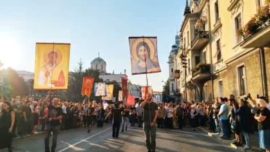 На Литији у Београду налази се огромна маса народа! (видео)