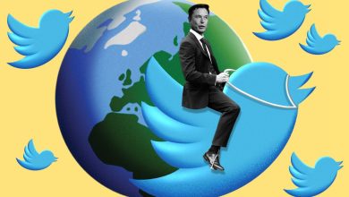 Илон Маск купио Твитер, отпустио руководство и поручио: „Птица је ослобођена“