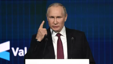 Путин: Знамо где Кијев прави „прљаву бомбу“