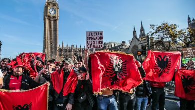 Ескалира проблем са инвазијом Албанаца: Британија „гори“, Еди Рама твитује