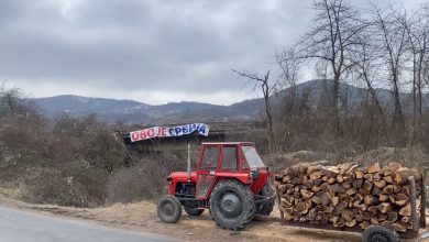 КиМ: Мештани Лепосавића више од десет дана на протесту због експропријације 80 хектара земље и изградње треће по реду "базе пограничне косовске полиције"