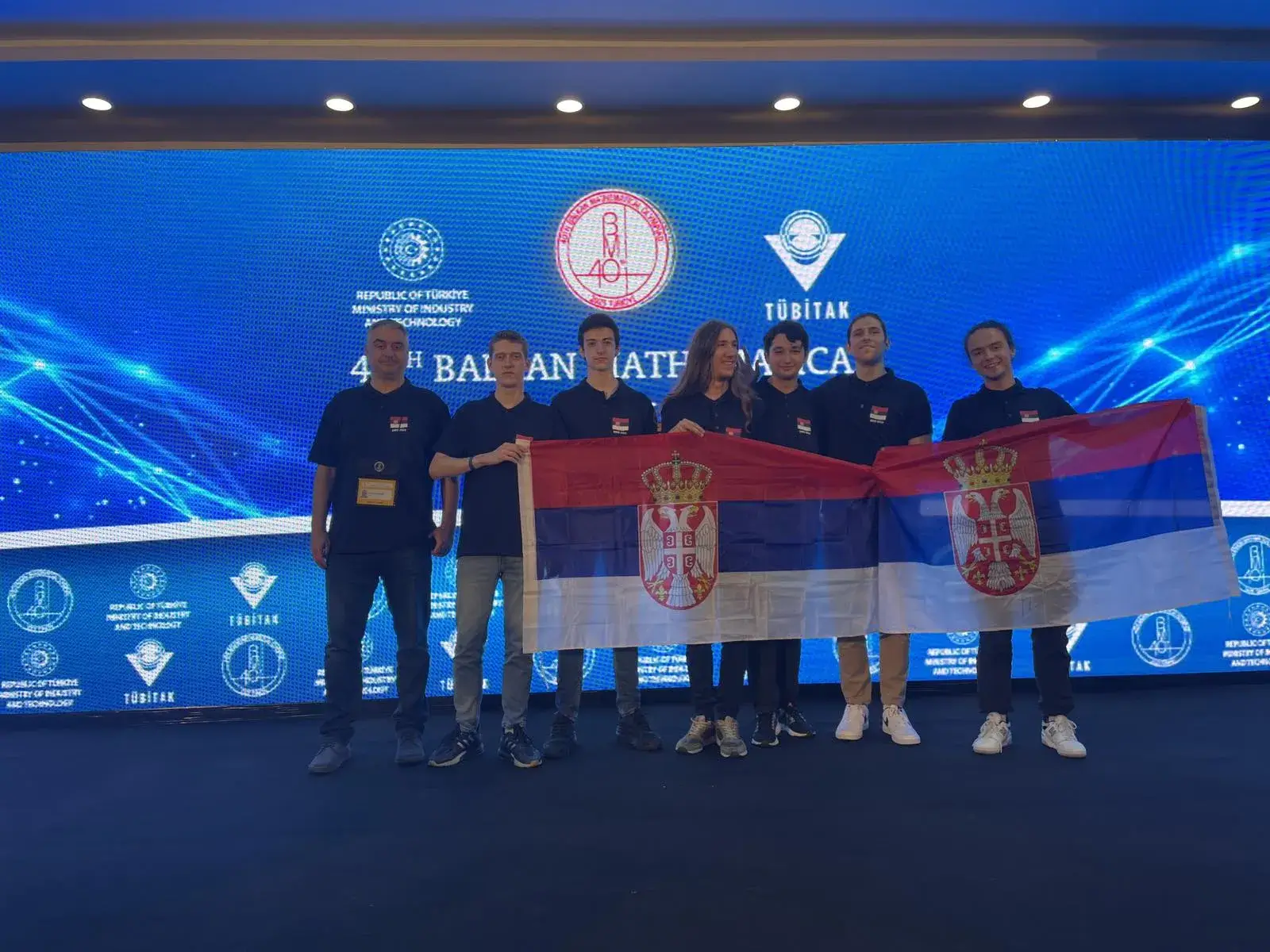 На Балканској олимпијади свих шест математичара из Србије освојило медаље!