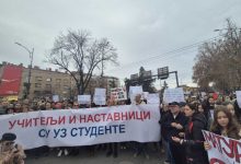 Сва четири репрезентативна синдиката радника у просвети одбила понуду Александра Вучића за прекид штрајка