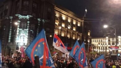 Немачки медији: Све западне државе и ЕУ стоје иза Вучићевог режима, а не иза студената, иако он прича да се „обојеном револуцијом“ у Србији управља из иностранства