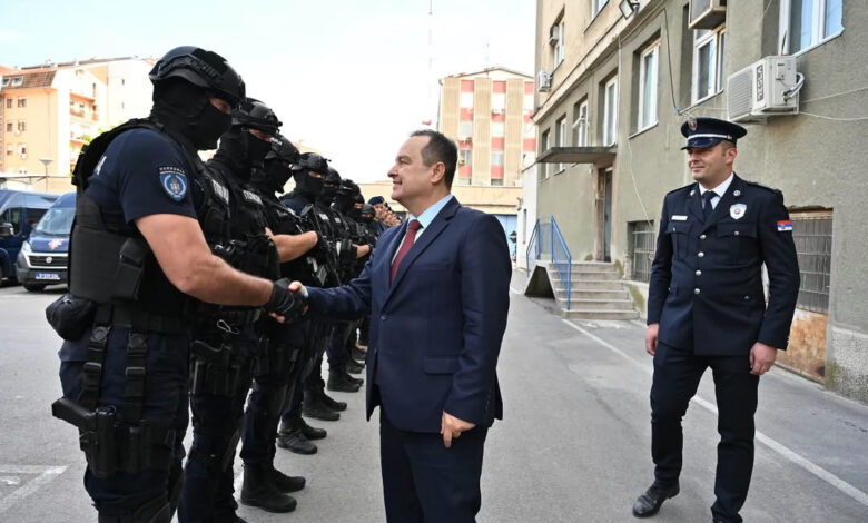 МУП пред колапсом: Да ли ће Србија и полицајце увозити из Непала и Шри Ланке?