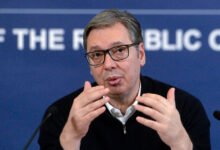 Коме ћеш ти идиоте да отимаш имовину?! Ти имовину само можеш да отмеш српској сиротињи на Космету и да је поклониш шиптарима