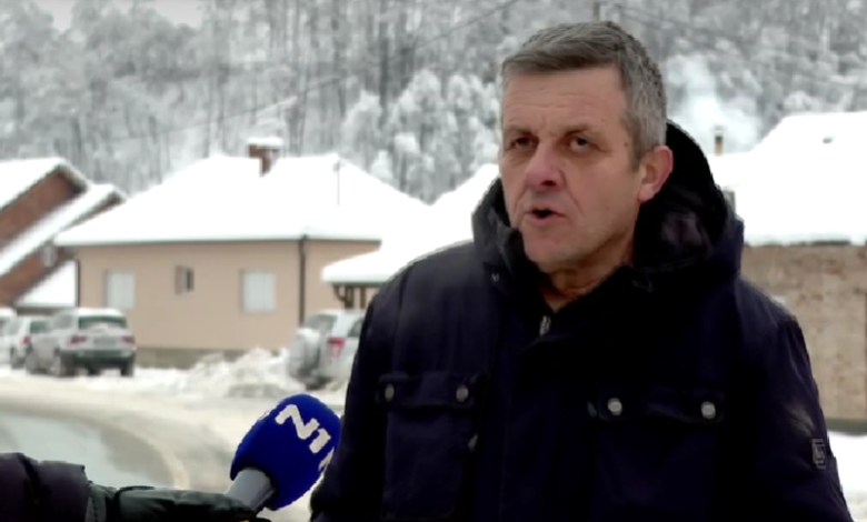 Село Причевић код Ваљева шест дана без струје, данас не раде ни фиксни телефони (видео) Село Причевић код Ваљева шест дана без струје, данас не раде ни фиксни телефони (видео)