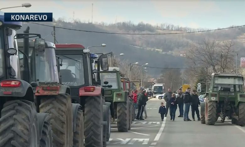 ЗЛИКОВАЦ после хапшења ветерана почео да хапси и пољопривреднике! (видео) ЗЛИКОВАЦ после хапшења ветерана почео да хапси и пољопривреднике! (видео)