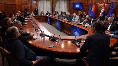 Пропали преговори пољопривредника и Владе, следи радикализација протеста (видео)